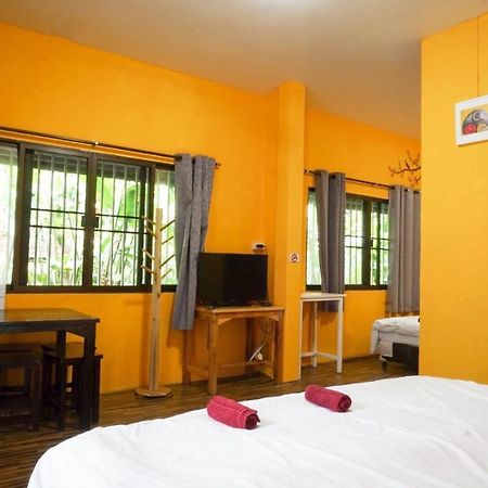 Chongrak Guesthouse Chiang Mai Ngoại thất bức ảnh