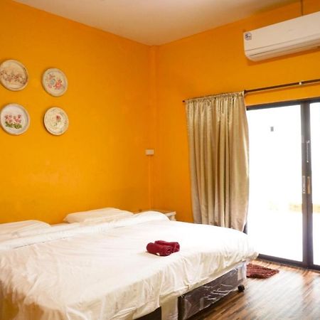 Chongrak Guesthouse Chiang Mai Ngoại thất bức ảnh