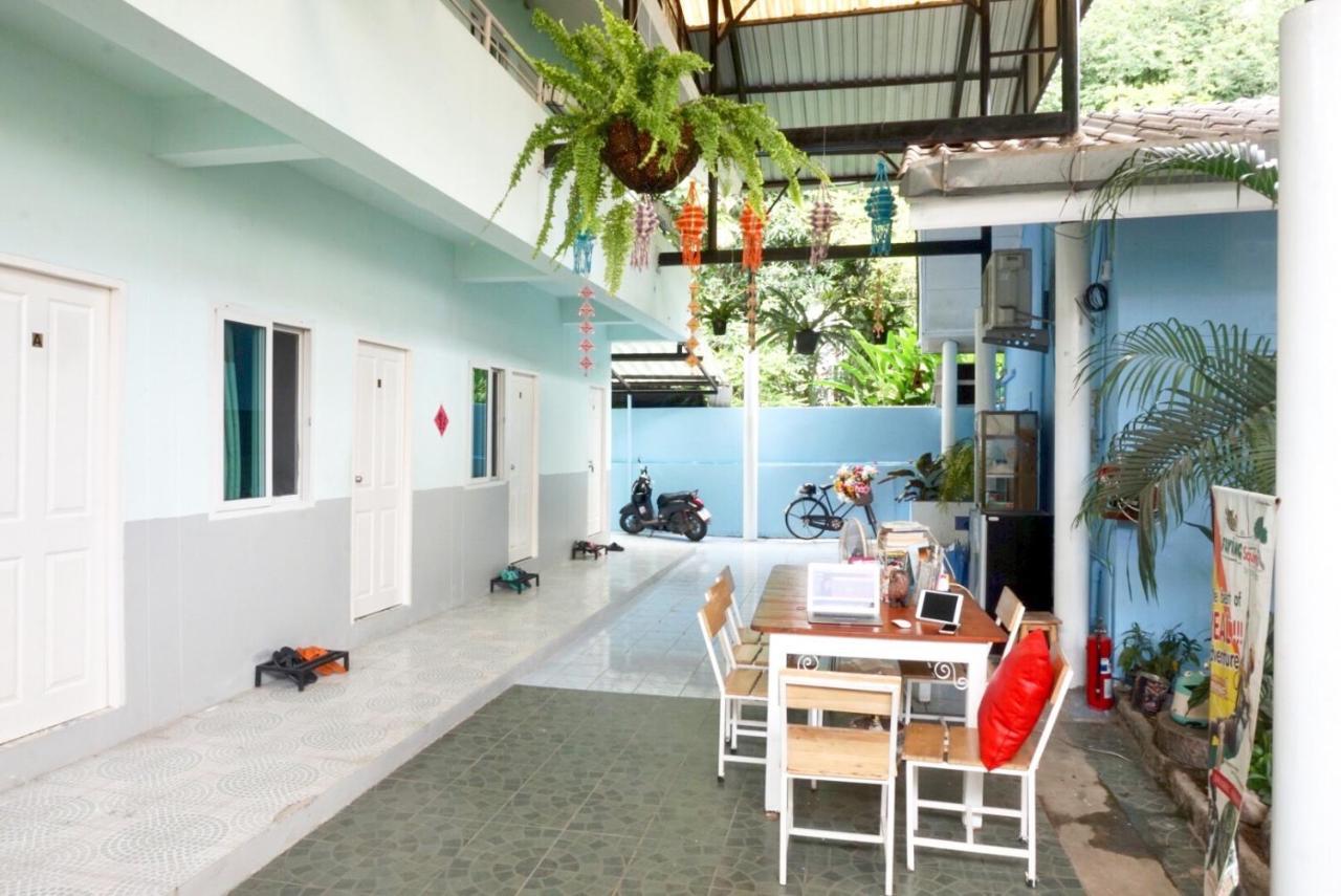 Chongrak Guesthouse Chiang Mai Ngoại thất bức ảnh