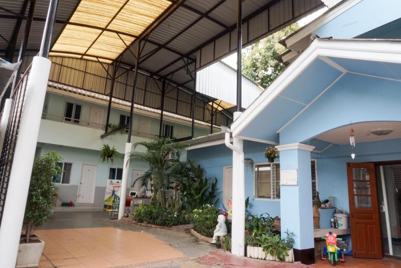Chongrak Guesthouse Chiang Mai Ngoại thất bức ảnh