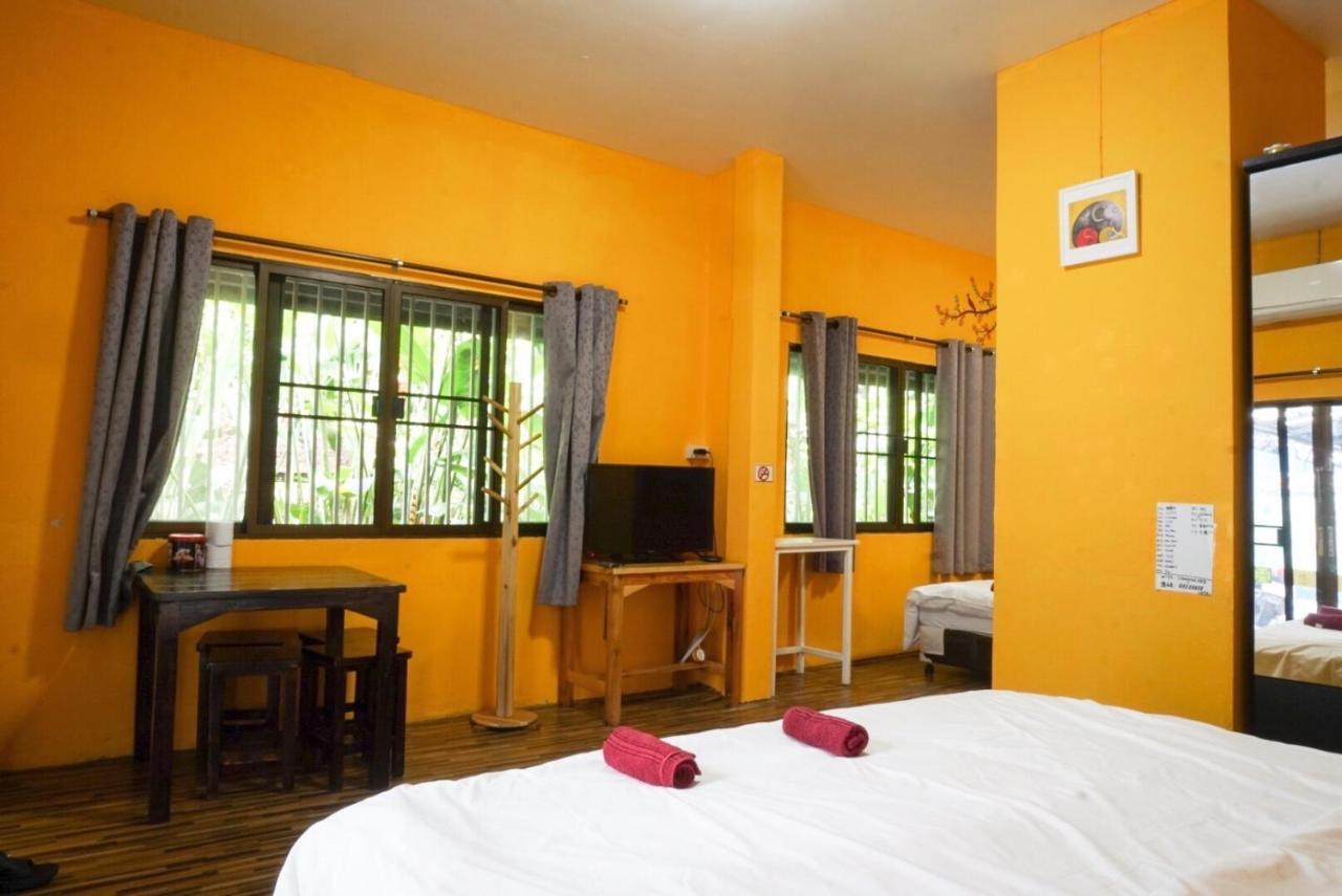Chongrak Guesthouse Chiang Mai Ngoại thất bức ảnh